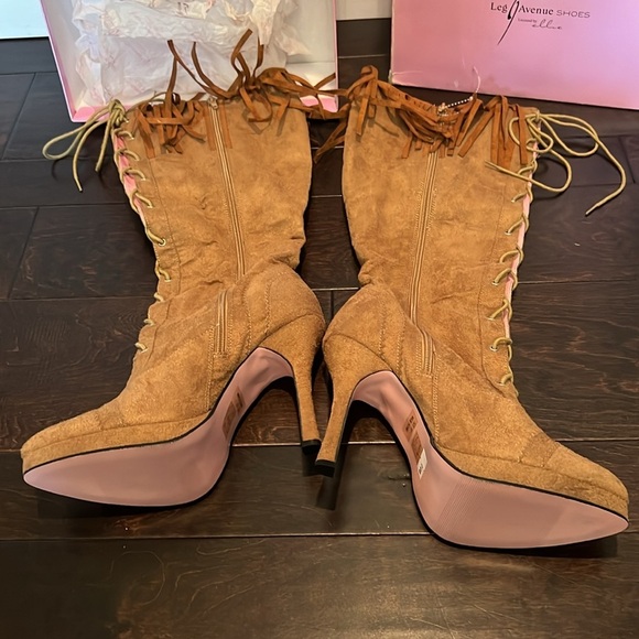 Leg Avenue Boots 10 NIB - Picture 9 of 10